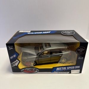 MSZ PORSCHE CAYENNE S SCALE 1:24 HEADLIGHT AND TAIL LIGHT HAS LEDS DIECAST